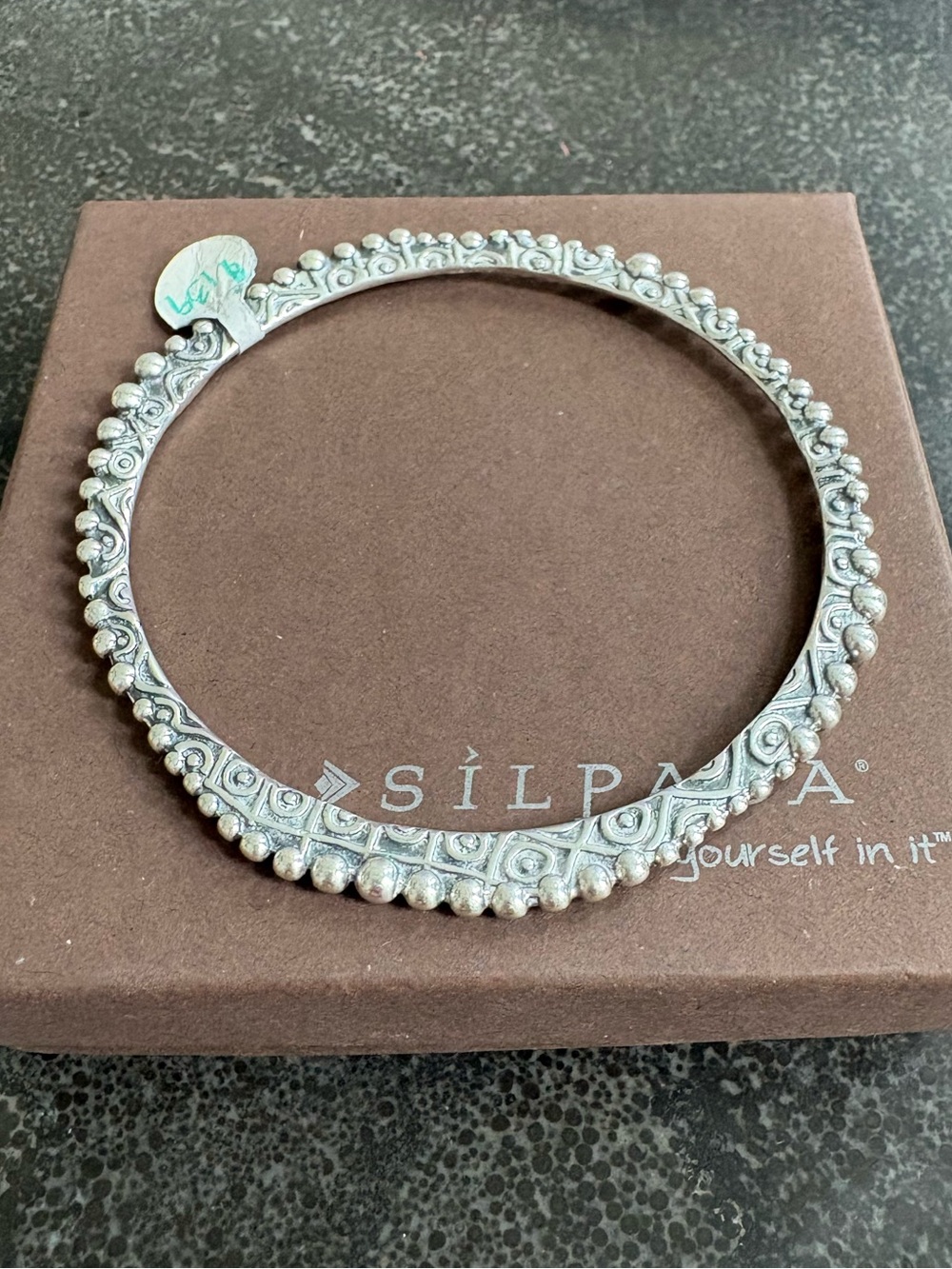 Silpada .925 Sterling Silver Perfectly Quirky Bangle